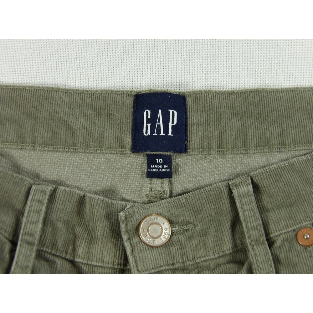 GAP these corduroy